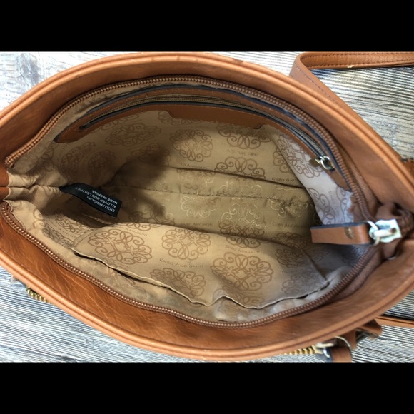 Enzo Angiolini cross body purse - Picture 5 of 5